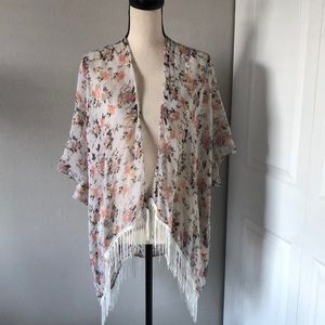 ❤️3X20 WOMEN - FLORAL FRINGE KIMONO | OS